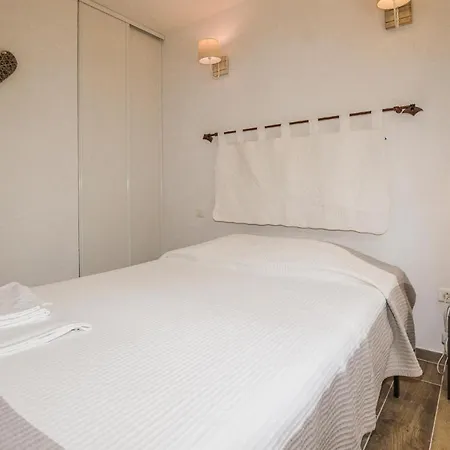 Awesome In With Wifi And 1 Bedrooms Apartment Galéria