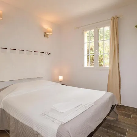 Awesome In With Wifi And 1 Bedrooms *